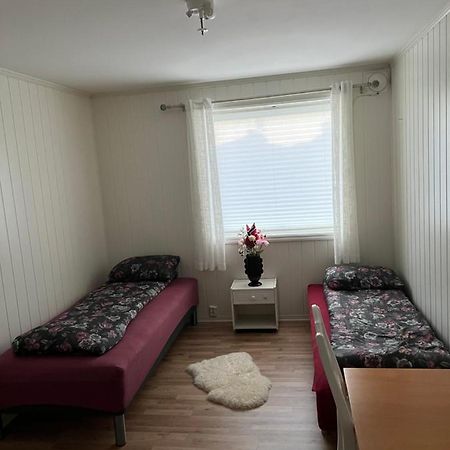 Bedroom In City Centre, No Shower Available Ålesund Exterior photo